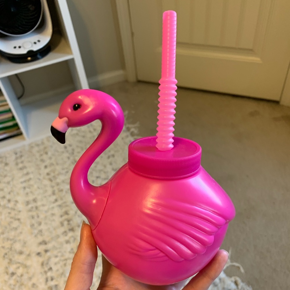 Flamingo cup